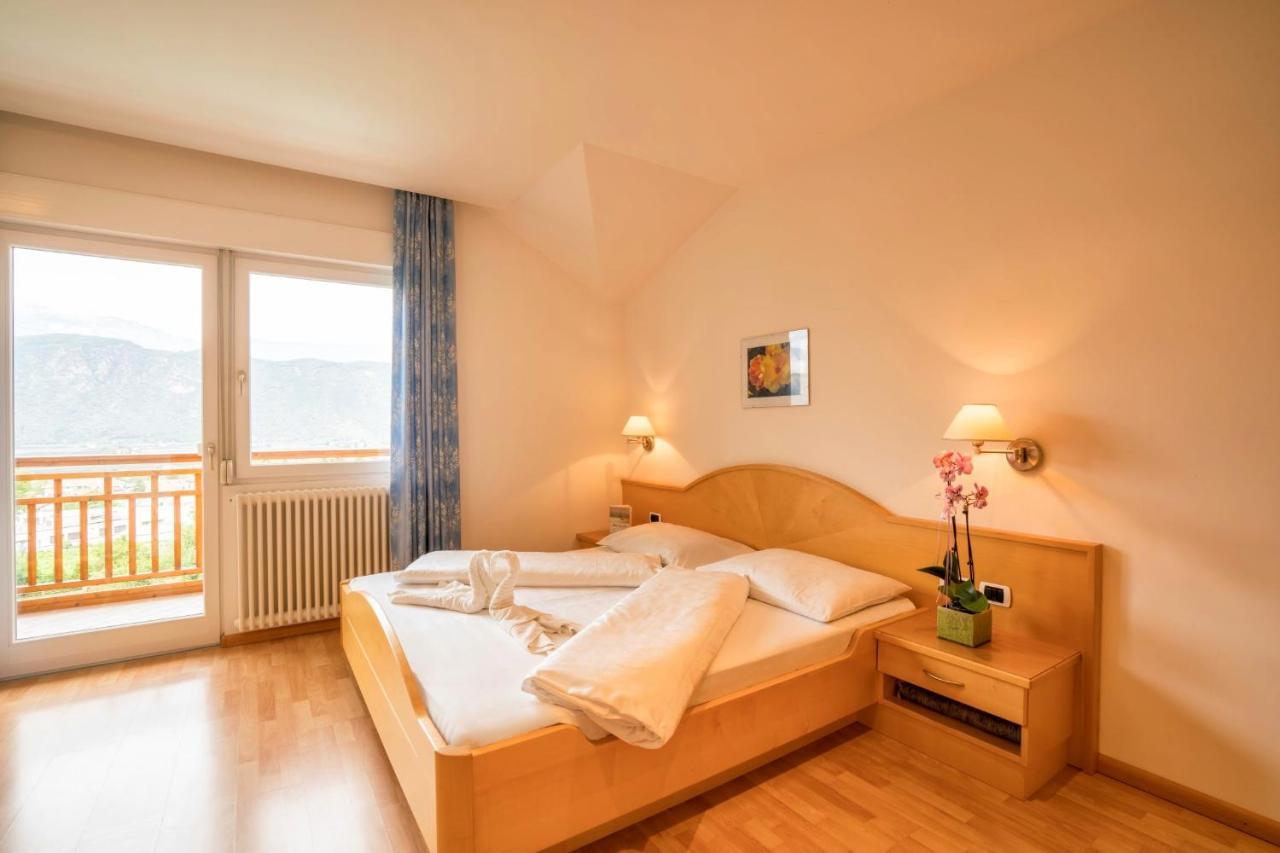 Hotel Garni Gruener Baum Laives Exteriér fotografie