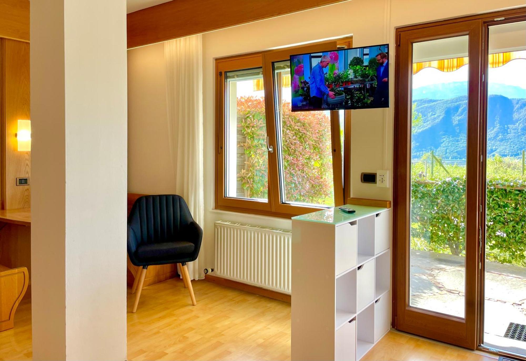 Hotel Garni Gruener Baum Laives Exteriér fotografie